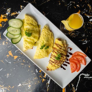 Omelette - Trio Flight